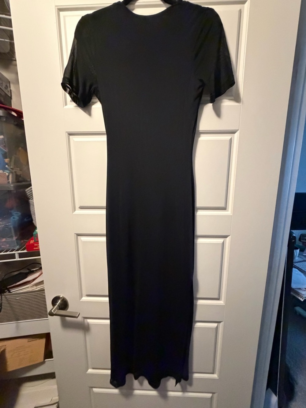 Women's Black Short-Sleeve Maxi Dress - Minimalist Style